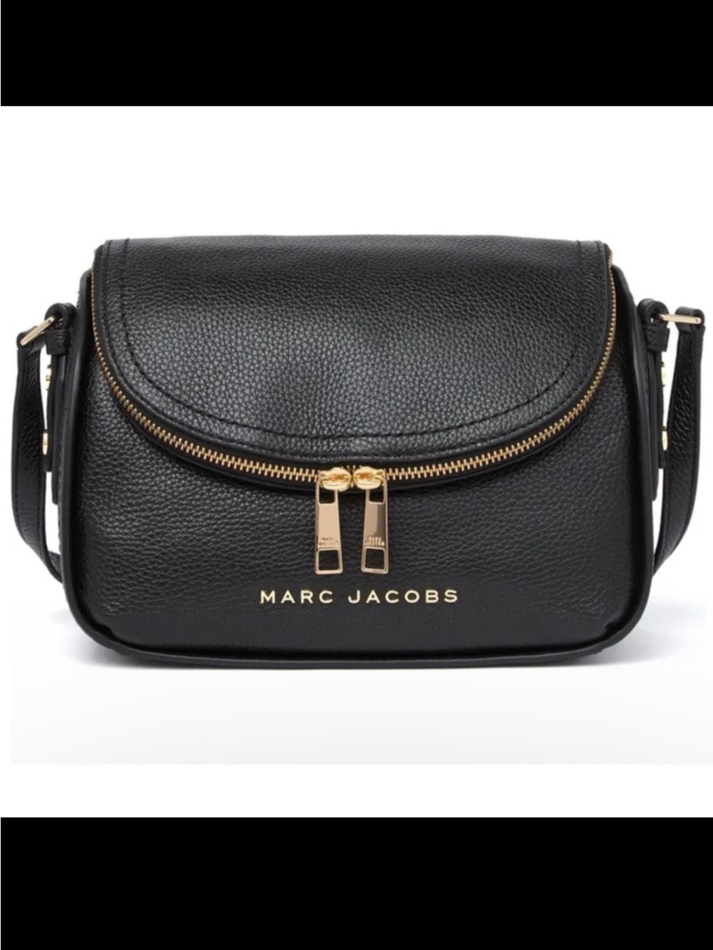 Marc Jacobs Messenger The Groove Crossbody Bag.